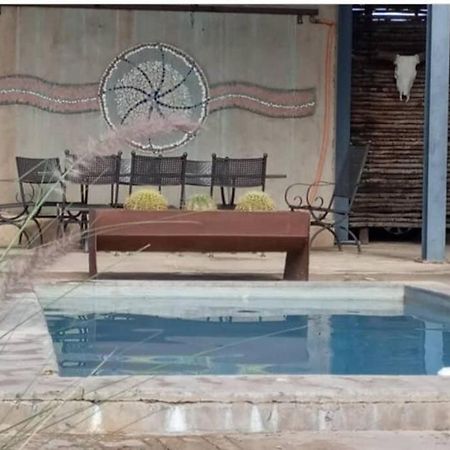 Hackberry House Black Thorn Cottage, Off Grid Khemsbok Exterior photo