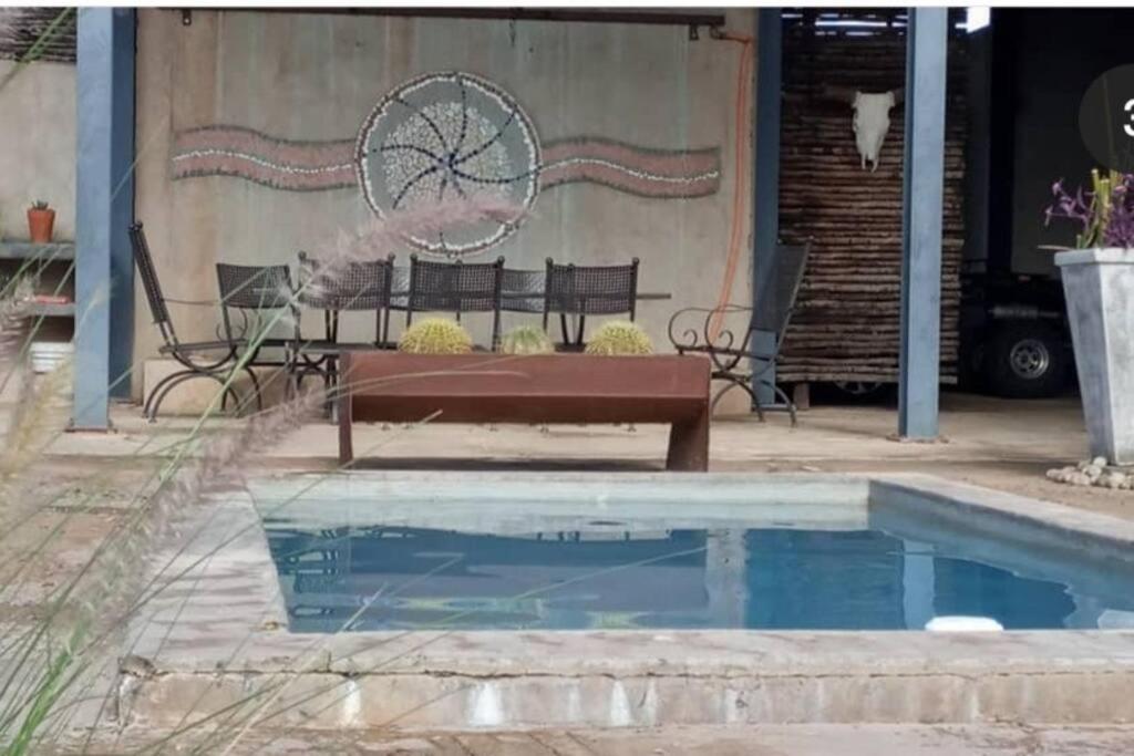 Hackberry House Black Thorn Cottage, Off Grid Khemsbok Exterior photo